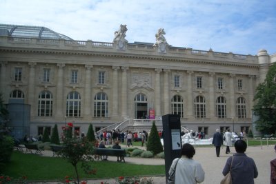 grand palais gallery